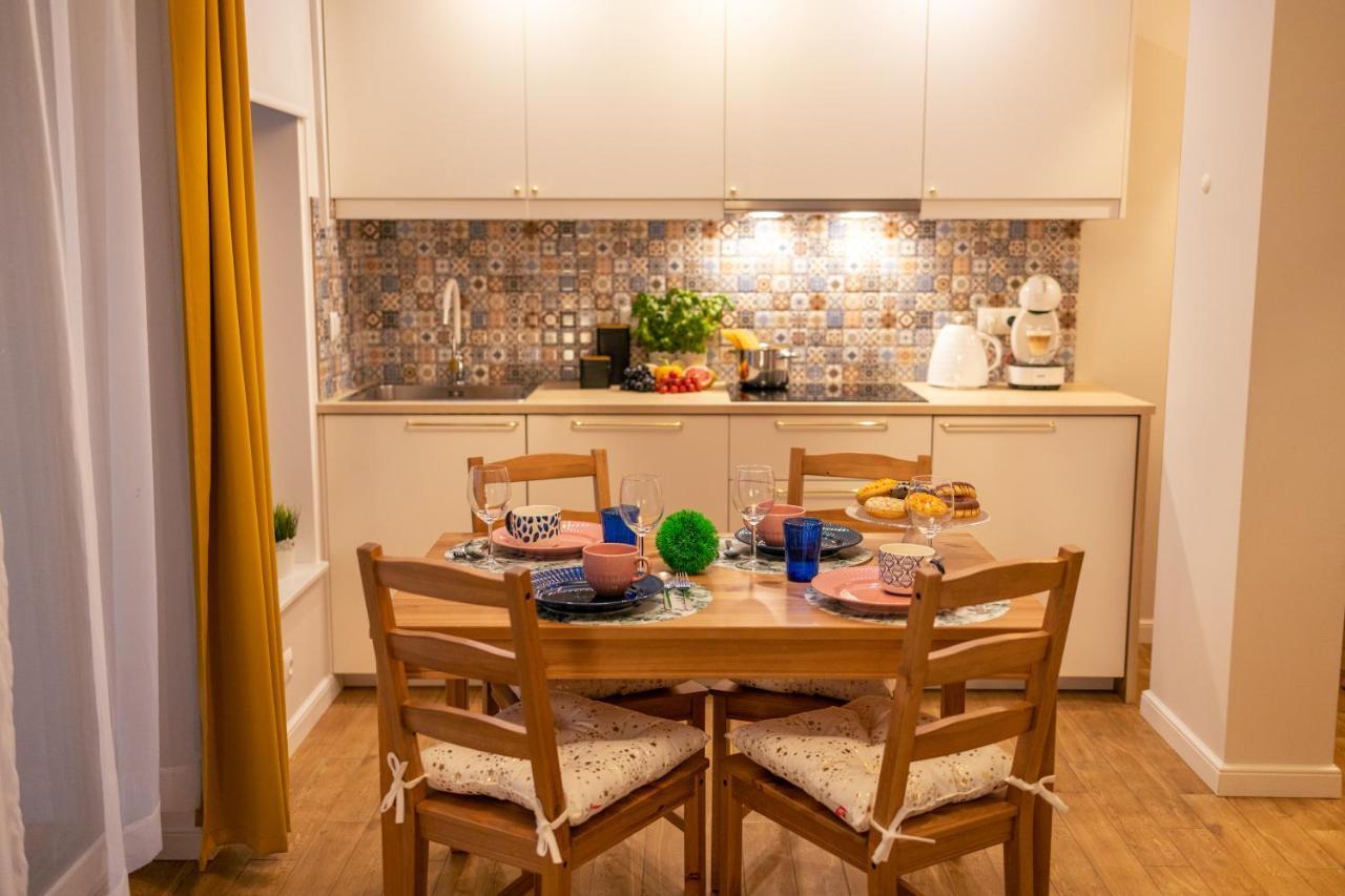 Villa Kasztelan Apartamenty Ustrzyki Dolne Eksteriør bilde